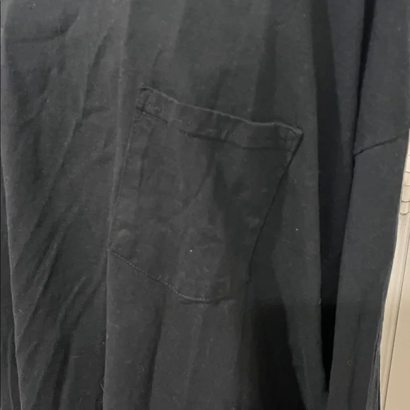 Gildan Ultra Cotton Black Long Sleeve Tee - Picture 4 of 4